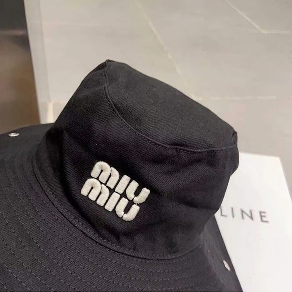 Miu Miu Black Bucket Hat - Picture 4 of 7